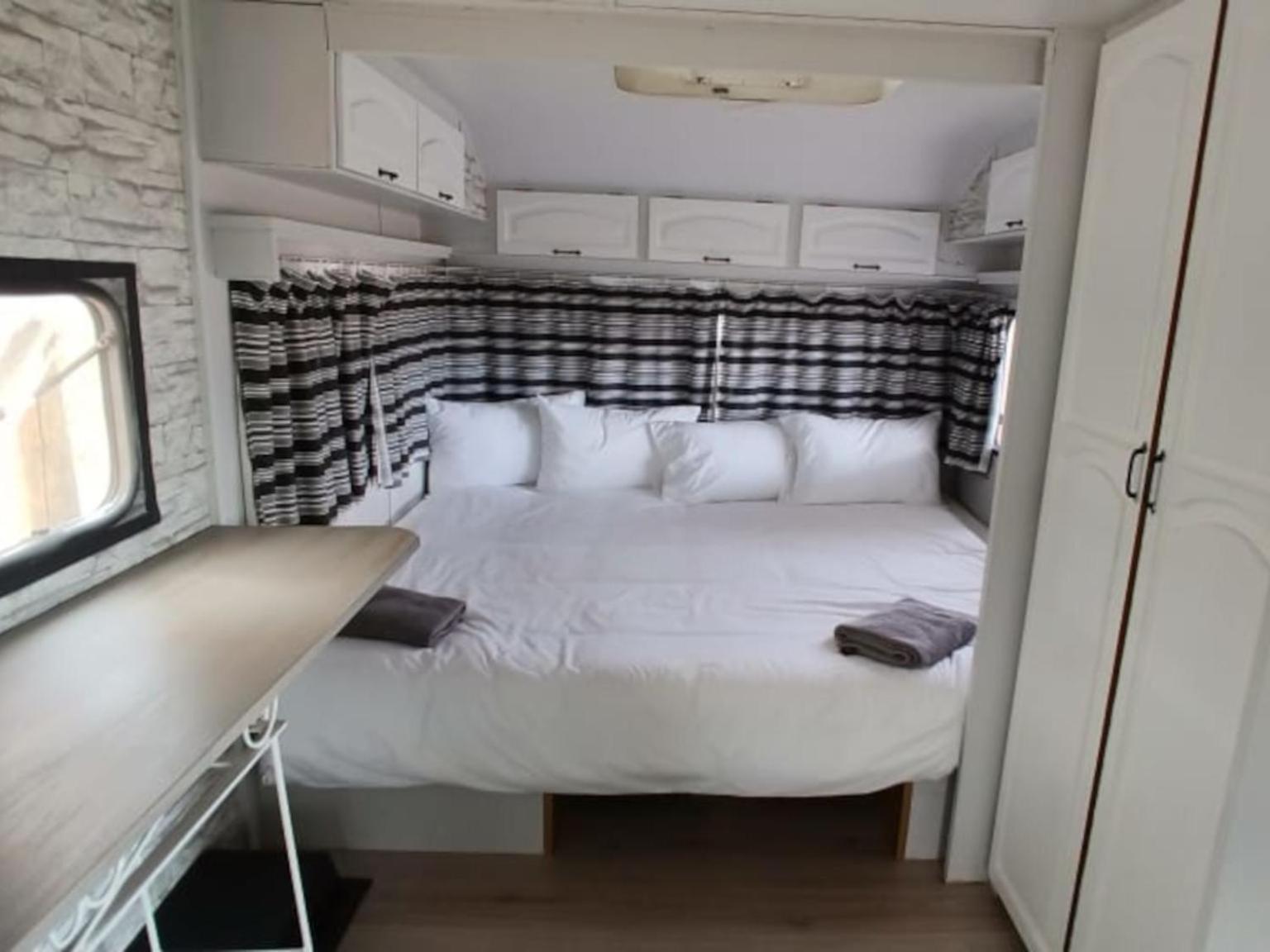 Holiday home Excelsior Airstream Glamping Porterville